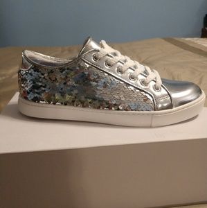 Aldo Cerassi Sneaker - Silver Sequins - NWOT